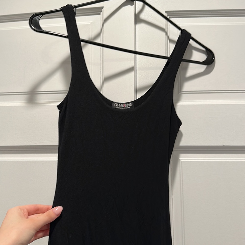 Black Dress - Picture 3 of 3